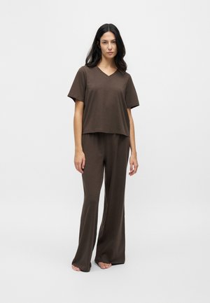 ONLY, ONLKISS NIGHTWEAR SET - Pyjama - chocolate brown