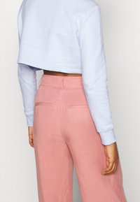 Monki Felpa - light blue