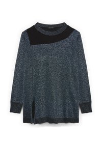 Maglione a maniche lunghe in blu scuro e nero, con un motivo a maglia testurizzato, collo a giro, fessure laterali e un pannello nero a contrasto su una spalla.