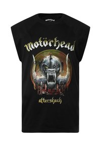 Schwarzes ärmelloses Baumwoll-T-Shirt mit einem grafischen Druck eines metallischen Schädels mit Hörnern und gelben Augen, akzentuiert mit roten und goldenen Details.