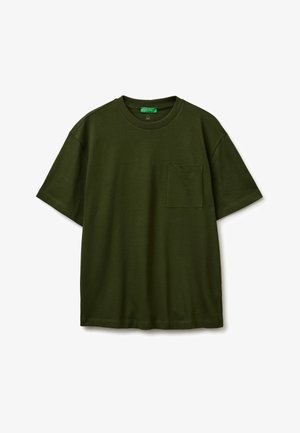 Dunkelgrünes kurzärmeliges Baumwoll-T-Shirt mit rundem Ausschnitt und einer kleinen Tasche auf der linken Brust.