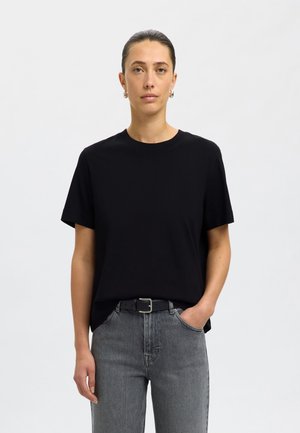 Selected Femme SLFESSENTIAL BOXY NOOS - T-Shirt basic - black