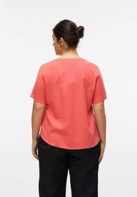 Vero Moda Curve Palaidinė - dubarry
