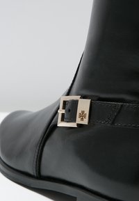 Högl Botas - black