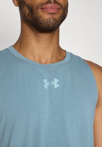 Under Armour ZONE TANK - Top - jasper blue/serpentine