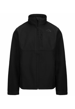 Giacca softshell nera con colletto alto, tasca sul petto con zip e logo tonale. Presenta una texture liscia e un design strutturato.