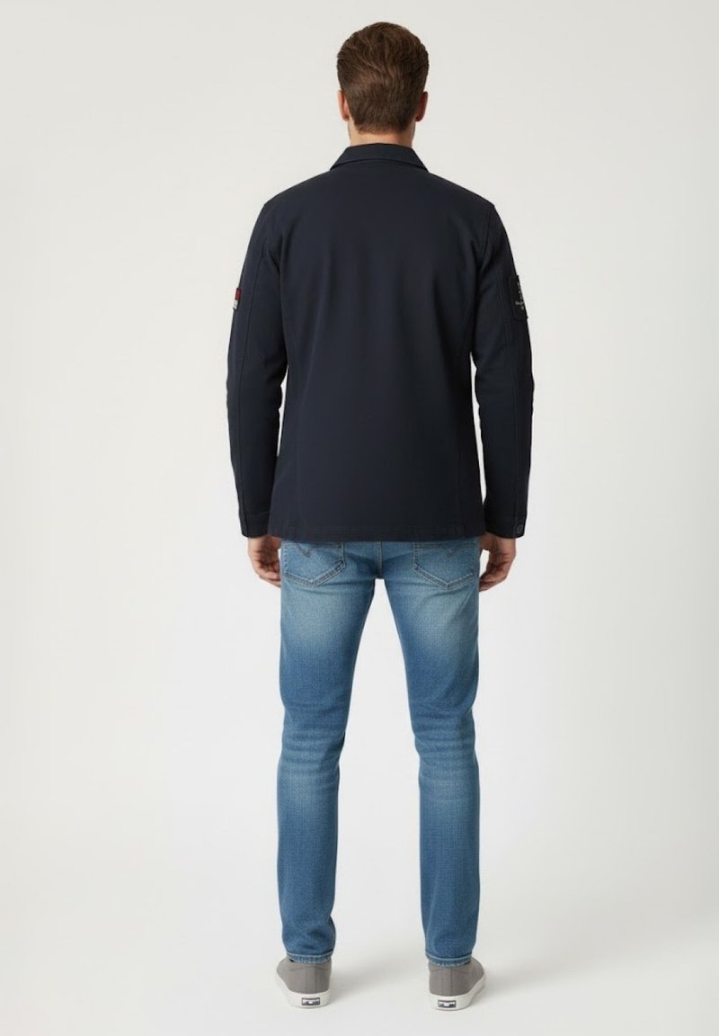 Chaquetas y Abrigos de Pulpos - Alta Calidad - Envío Rápido