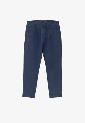 Tmavomodré bavlnené nohavice so strihom rovného strihu, s prednými vreckami, zapínaním na gombík a hladkou textúrou. Žiadne viditeľné vzory ani akcenty.