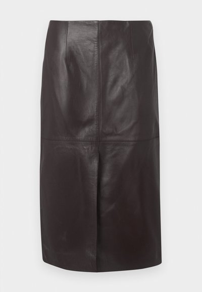 Brown leather pencil skirt with a smooth texture, featuring a straight silhouette and subtle seam details. Mid-length design.