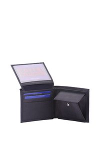 Zwarte leren portemonnee met zes kaartsleuven, een doorzichtig ID-venster en een drukknop muntzakje, met een gladde textuur en een minimalistisch ontwerp.