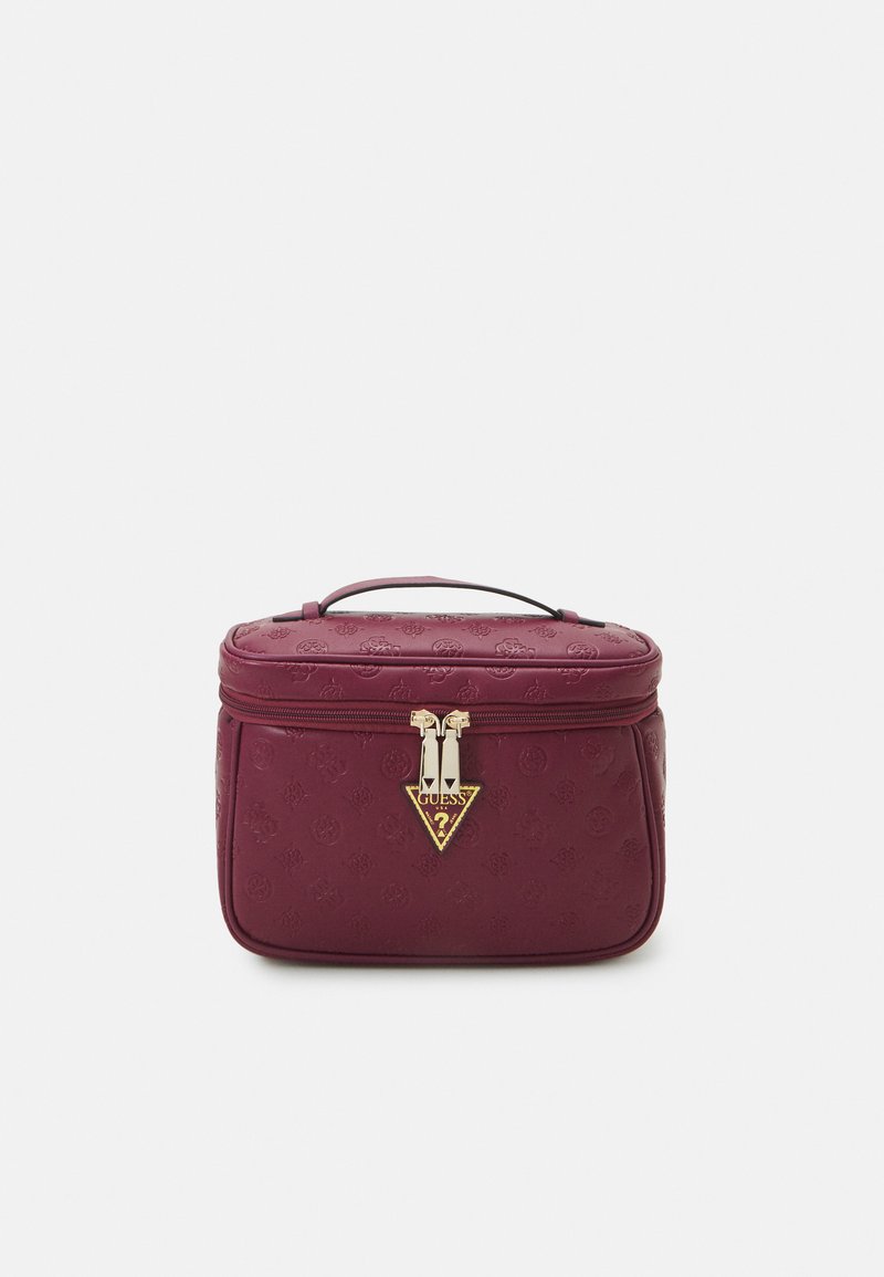 Guess WILDER TOILETRY TRAIN CASE Kosmetická taška plum/fialová