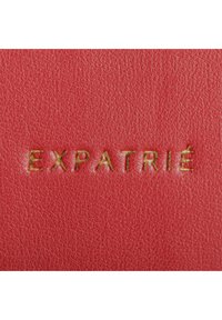 Expatrié FÉLINE - Håndtasker - rot
