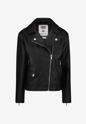 Giacca da moto nera in pelle sintetica con chiusura zip, accessori metallici, bottoni a pressione e tasche frontali. Presenta un design del colletto asimmetrico.