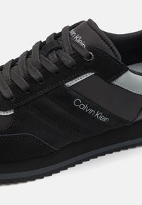 Calvin Klein LACE UP - Sneakers laag - black/iron gate/granite road