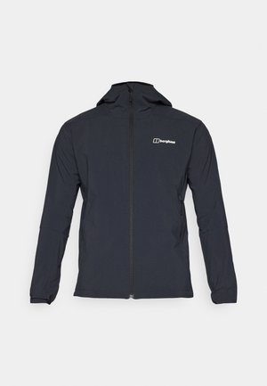 Jacket leve em preto com capuz, feita de material resistente à água, apresenta um fecho frontal completo e um logo no lado superior esquerdo.