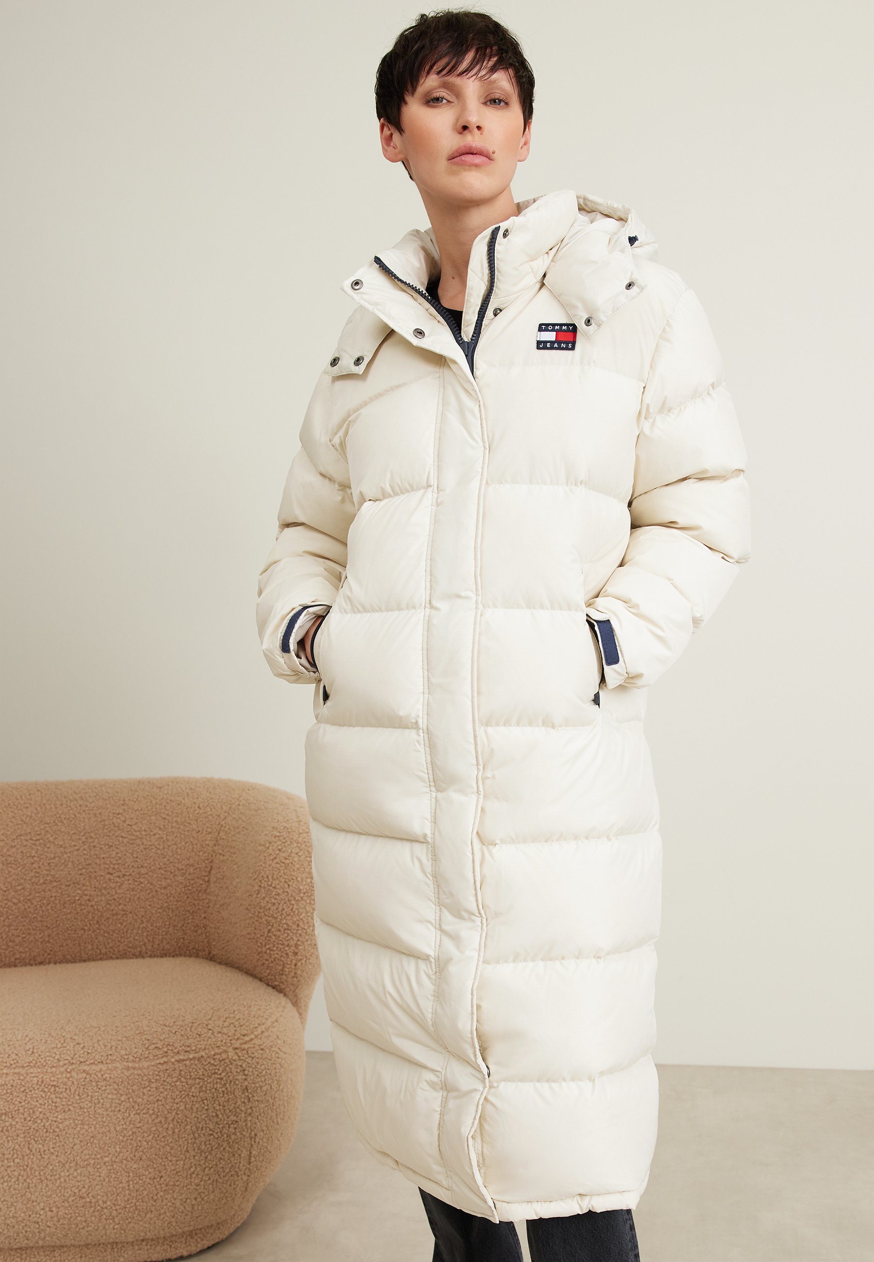 Tommy Jeans ALASKA LONG PUFFER - Daunenmantel - beige - Zalando.ch