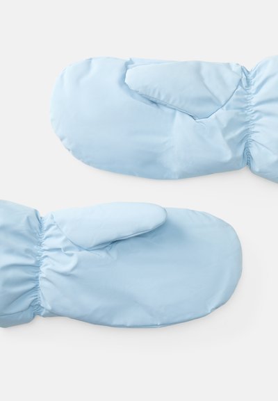 Mittens de um azul claro, feitos de um tecido suave, apresentam um punho franzido e uma forma arredondada, com uma seção separada para o polegar que proporciona destreza.