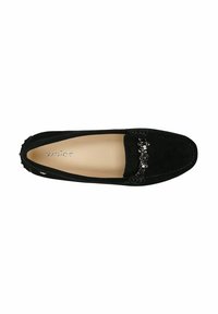 Schwarze Wildleder-Mokassins mit dekorativen Perlenakzenten an der Vorderseite, runde Zehenform und im Slip-On-Design. Glatte Innenauskleidung.