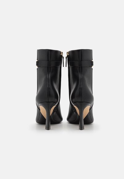 Victoria Beckham HALF BOOT - Klasične gležnjače - black