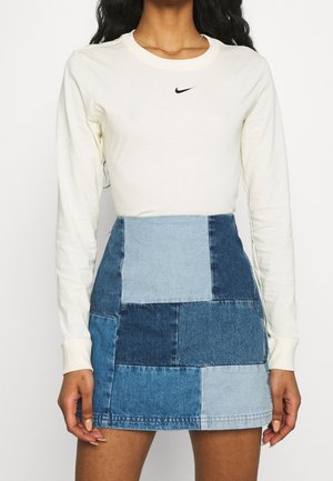 Bluzka z długim rękawem