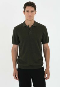 Unausgewählt, mineral green