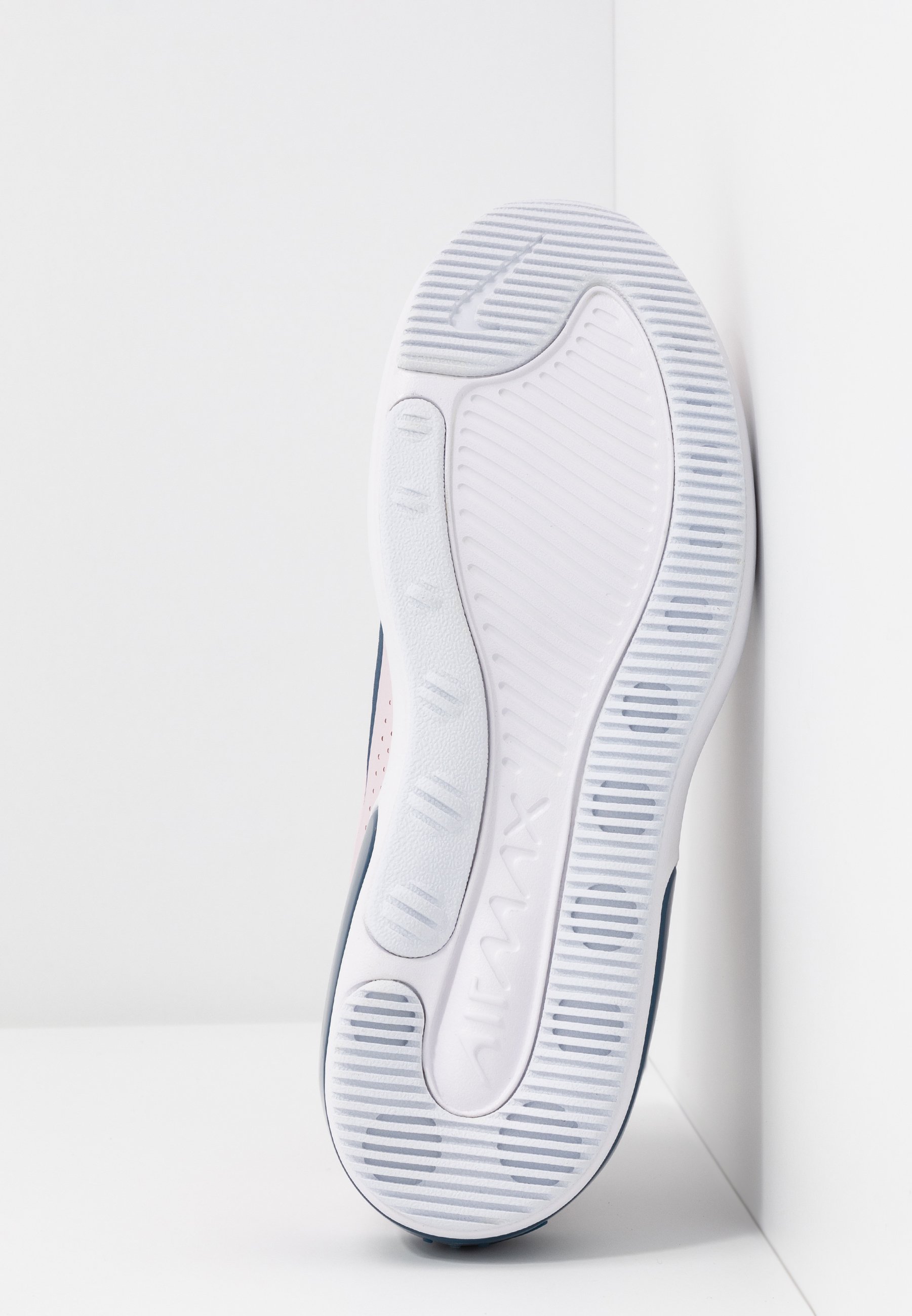 air max dia barely rose