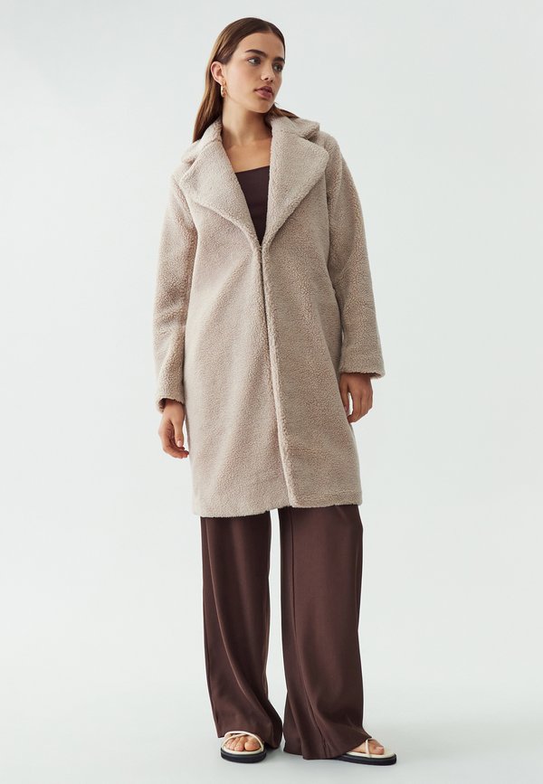 SALLY TEDDY - Wintermantel - beige