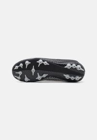 JAKO SFG SKILL UNISEX - Kopačky na pevný povrch - jet black/nimbus cloud