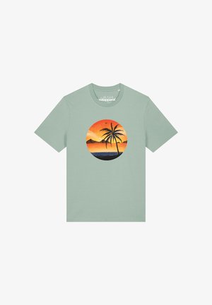 watapparel, SUNSET ON PALM BEACH UNISEX - T-shirt print - aloe