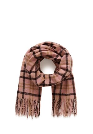 Roze en beige geruite sjaal met zwarte lijnen, zachte stof en franjes aan de uiteinden, op een witte achtergrond in een lus gevouwen.