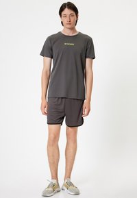 Koton Shorts - grey