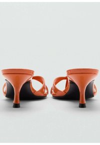 Mango Platt slip-in - orange