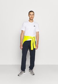 adidas Performance T-shirt basic - white/black