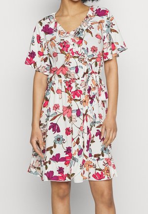 Robe de jour - white