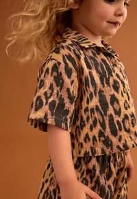 Next SET - Shorts - animal print