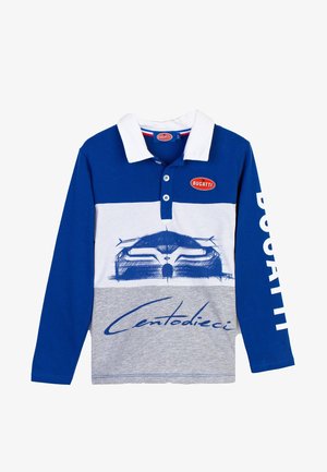 Polo manches longues bleu, blanc et gris avec col blanc, logo Bugatti, croquis de voiture sur le devant, texte « Centodiec » et « Bugatti » sur la manche.