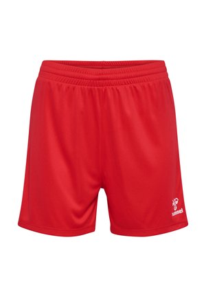 Shorts de sport rouges en tissu lisse et léger. Dotés d'une ceinture élastique et d'un petit logo blanc sur le côté inférieur droit.