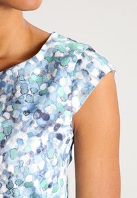 More & More Robe fourreau - off-white
