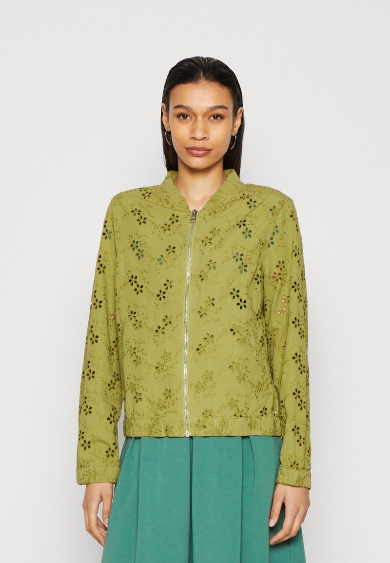edc by Esprit Bomber Jacket pistachio green/green Zalando.co.uk