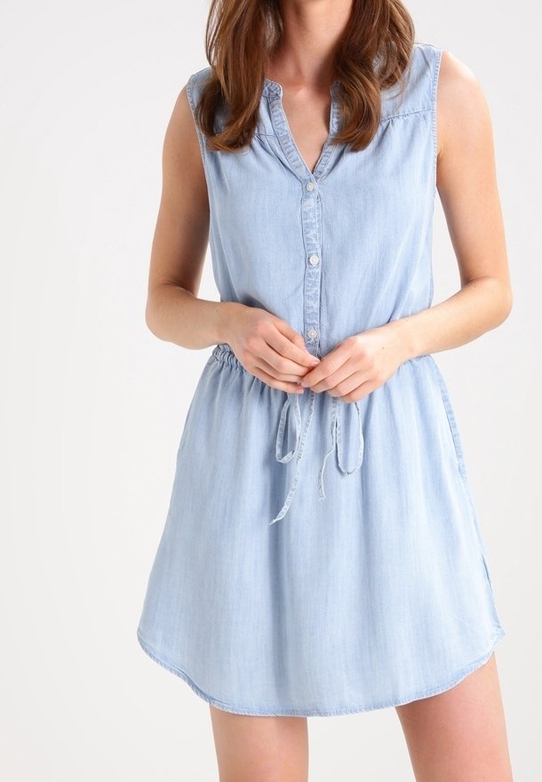 GAP Robe en jean - light blue