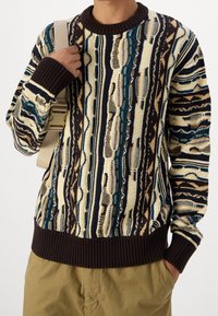 Selected Homme Stickad tröja - brown