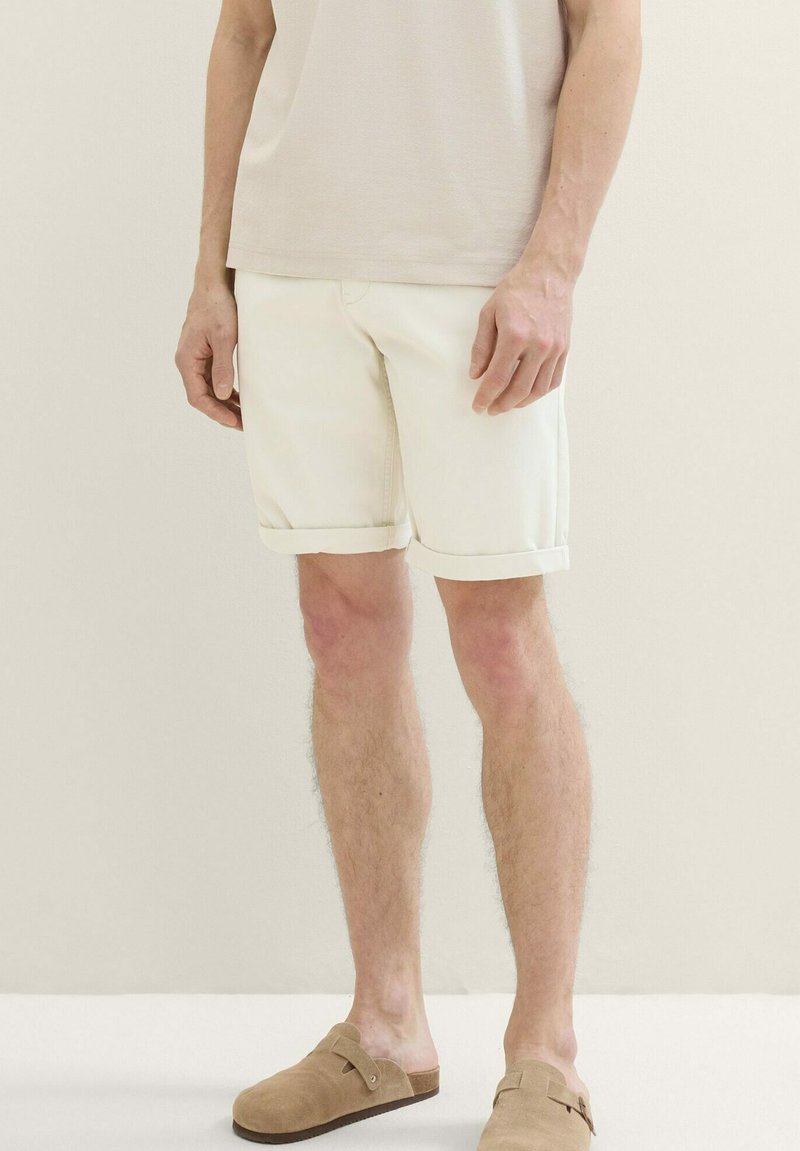 TOM TAILOR Pantaloni scurți - white sand