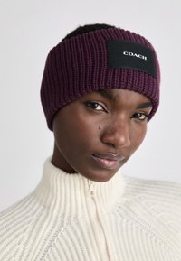 COACH PATCH HEADBAND - Cache-oreilles - oxblood