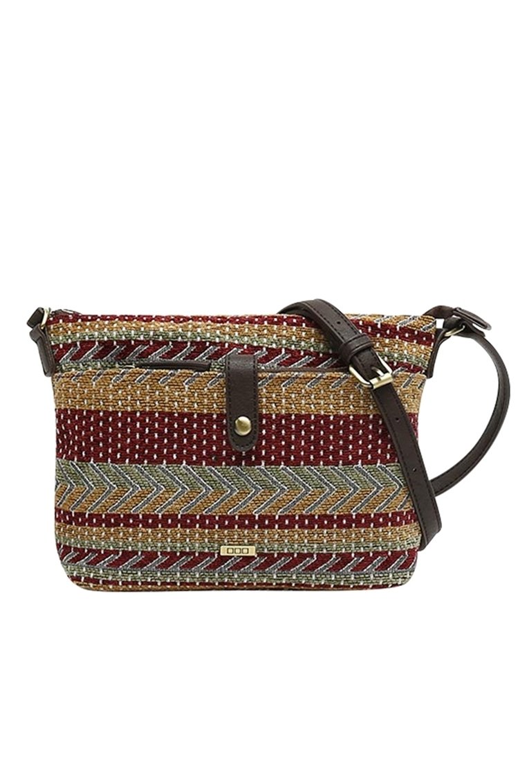 Vevet stof crossbody taske med flerfarvede geometriske mønstre i rød, guld og grøn, med en brun læderrem og detaljer.