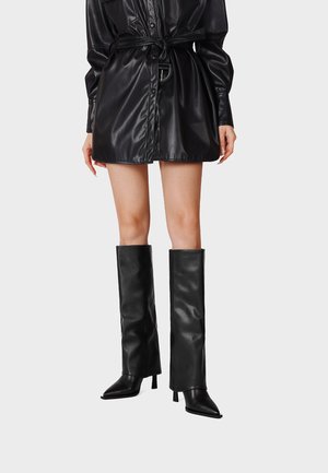 Queen Helena, K5231 - Botas - nero
