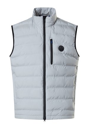 Veste matelassée sans manches gris clair avec col montant, fermeture éclair noire, poche poitrine zippée et écusson rond noir avec logo à l'avant.