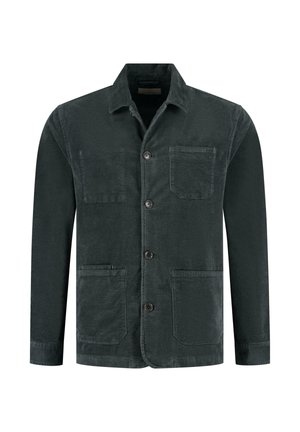 Dunkelgrüne Cordjacke mit langen Ärmeln, Knopfleiste, Kragen und drei aufgesetzten Taschen auf der Vorderseite.