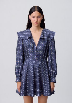 RETRO - Vestido camisero - print fonce