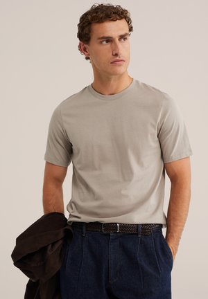 WE Fashion, Basic T-shirt - taupe