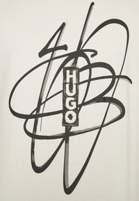 HUGO Marškinėliai su spaudiniu - white